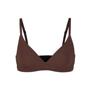 SKIMS FITS EVERYBODY COCOA CROSSOVER BRALETTE; NWT SIZE M